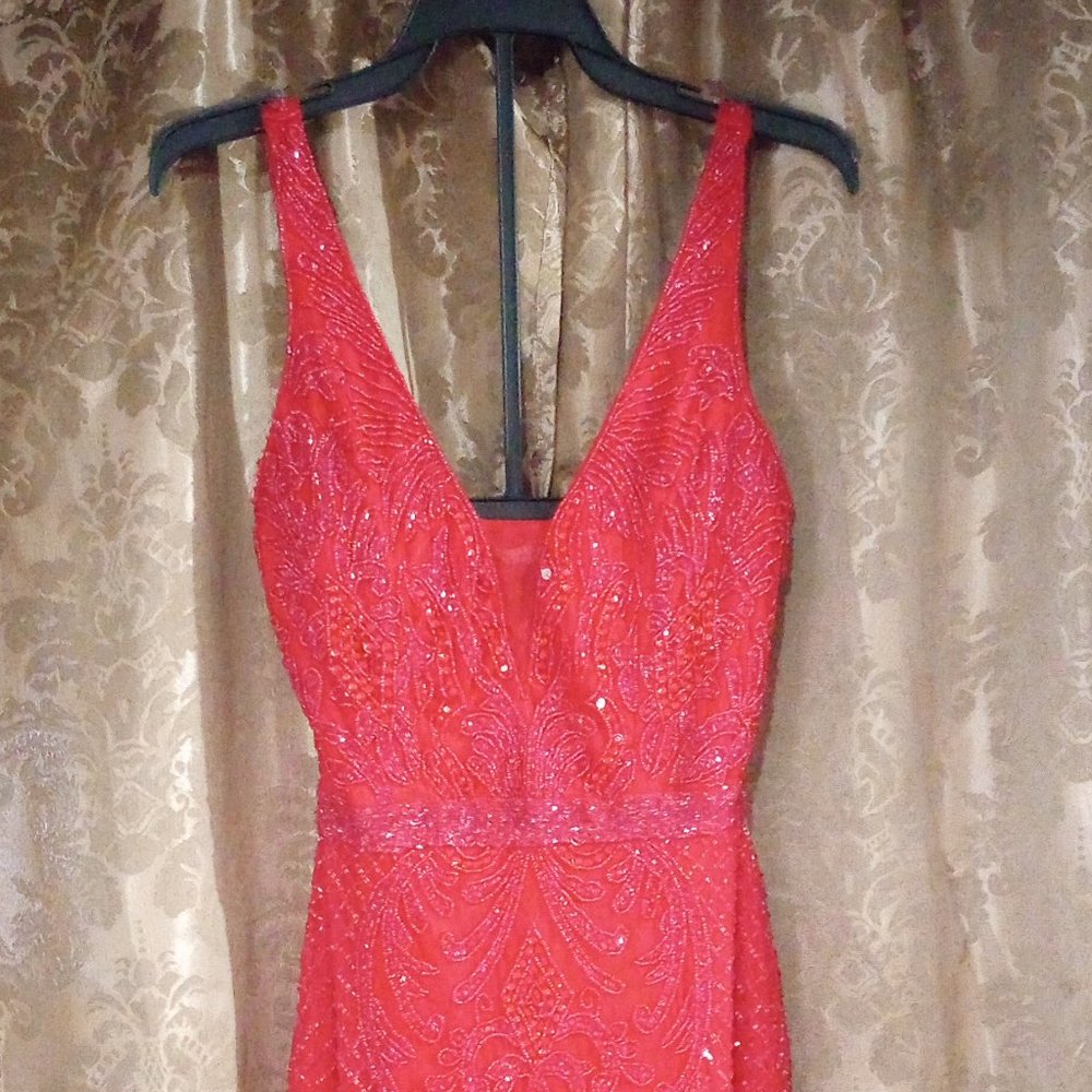 Red prom dress